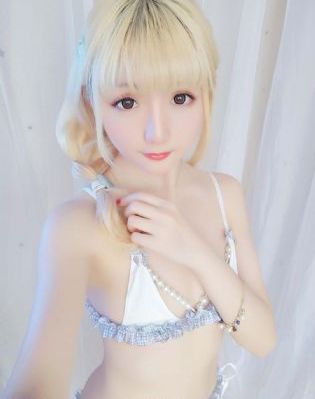 美国小蜜桃4_老版国语字幕